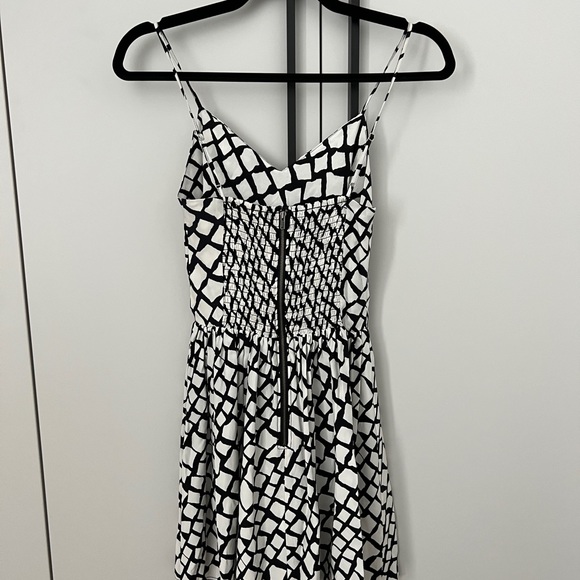 Parker 100% Silk dress XS - Picture 4 of 6